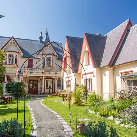 Boutique Hotel Warwick House-3